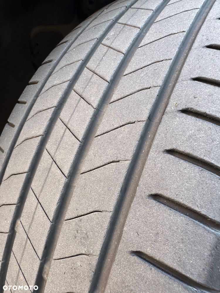 Hyundai Kona 1.6 GDI Hybrid Platinum DCT - 12