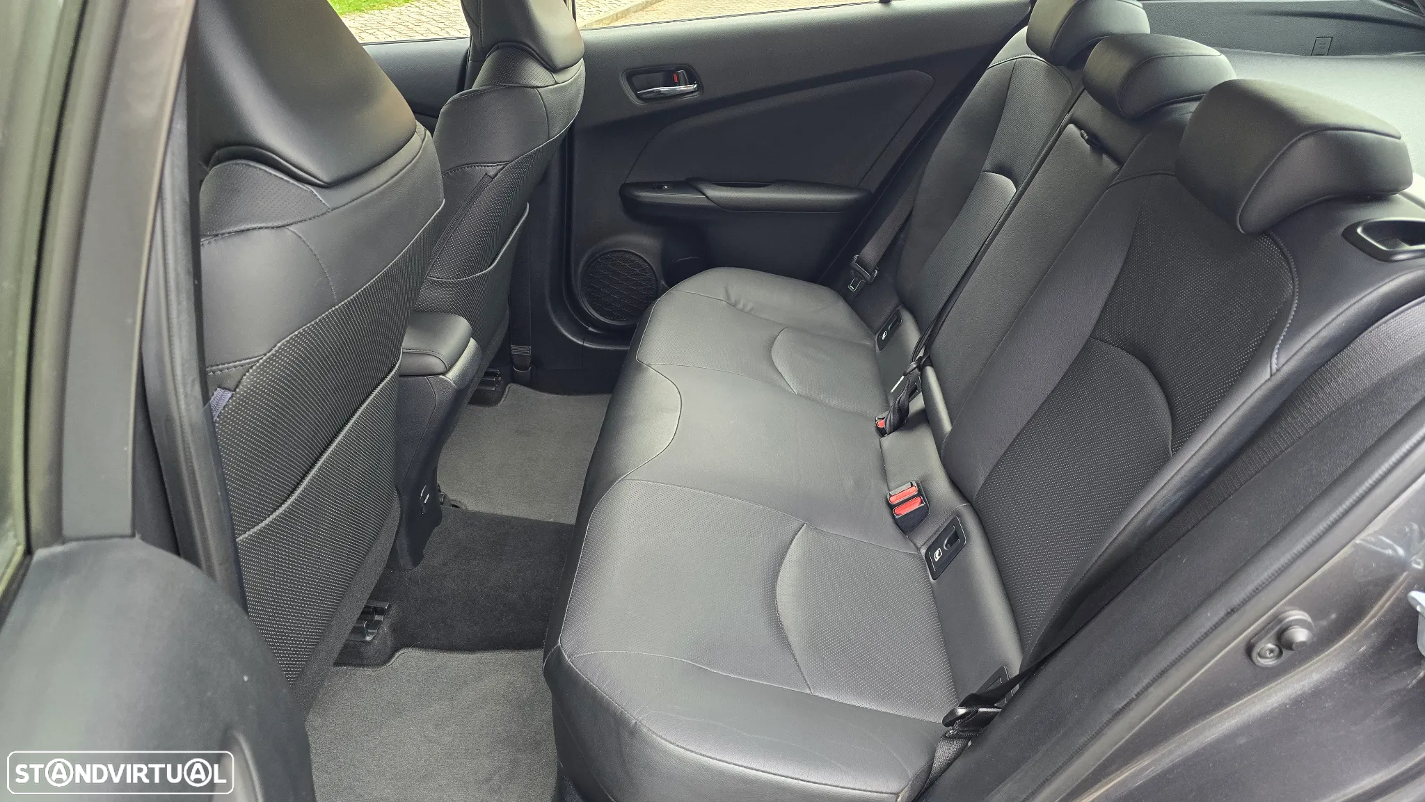 Toyota Prius 1.8 Luxury Pele+Pack Techno - 38