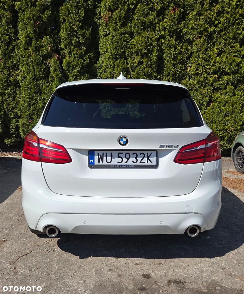 BMW Seria 2 218d - 7
