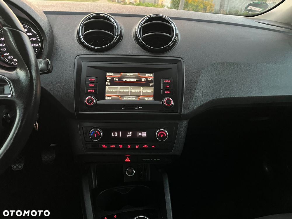 Seat Ibiza 1.2 TSI CONNECT - 24