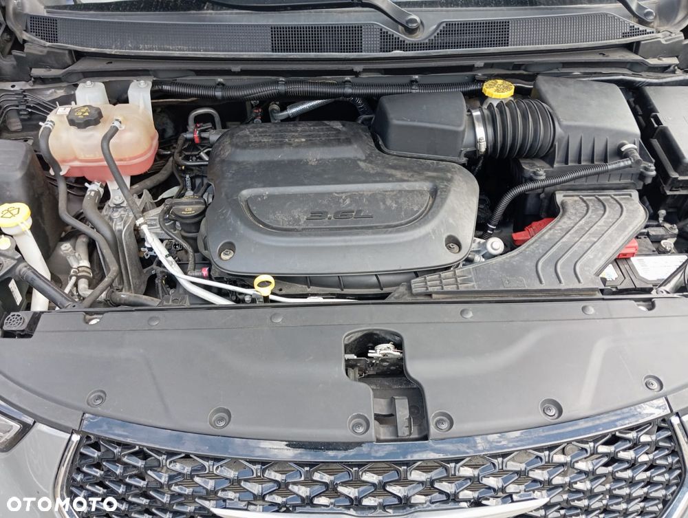 Chrysler Pacifica - 20