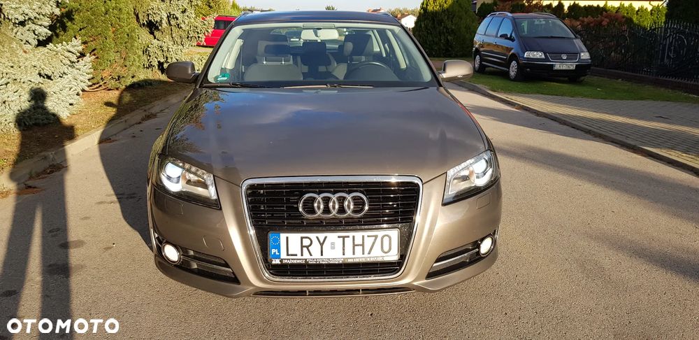 Audi A3 Sportback - 2