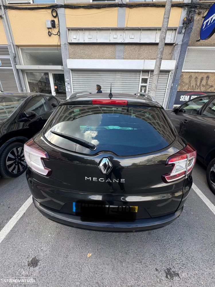 Renault Mégane Sport Tourer 1.5 dCi Dynamique - 4