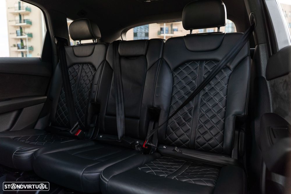 Audi Q7 3.0 TDI e-tron quattro S-line Tiptronic - 39