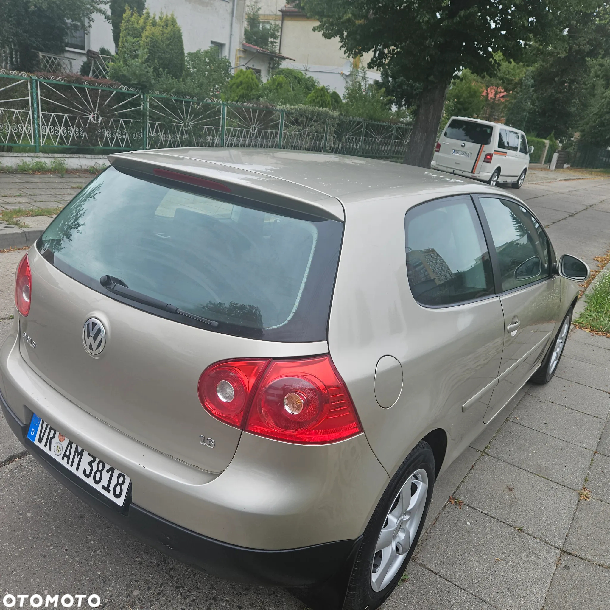 Volkswagen Golf V 1.6 Comfortline - 7