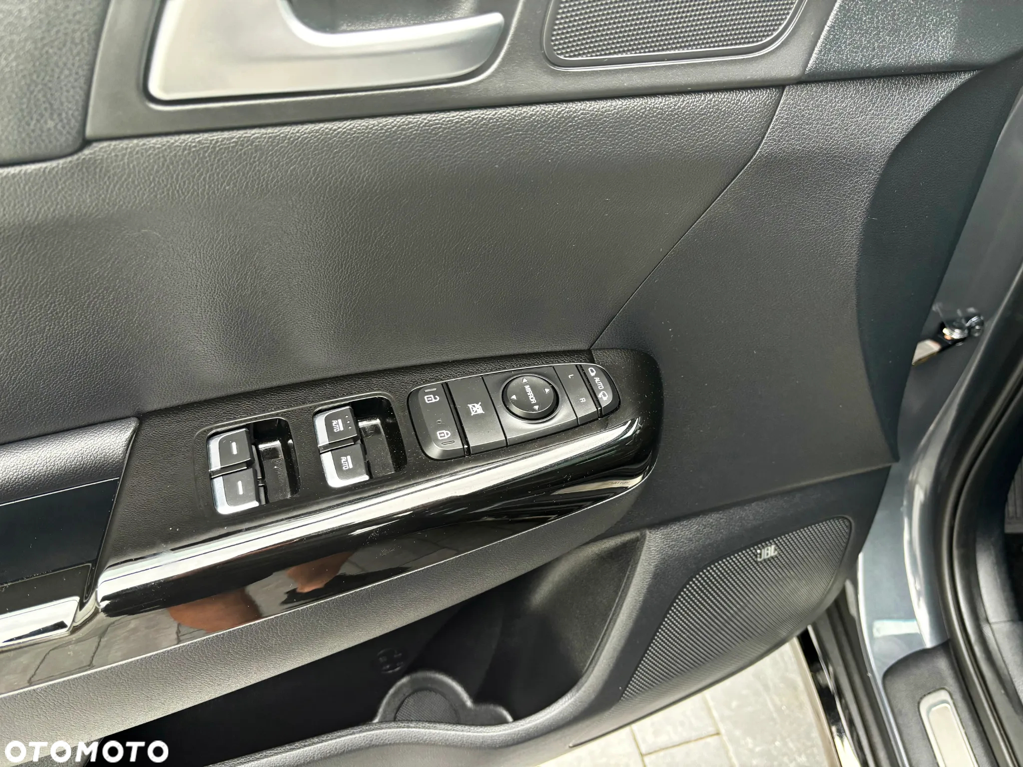 Kia Sportage 2,0 CRDI AWD GT Line - 28