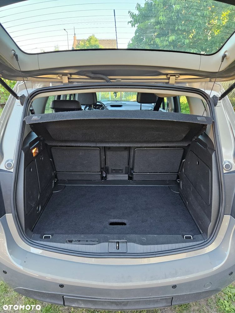 Opel Meriva - 16