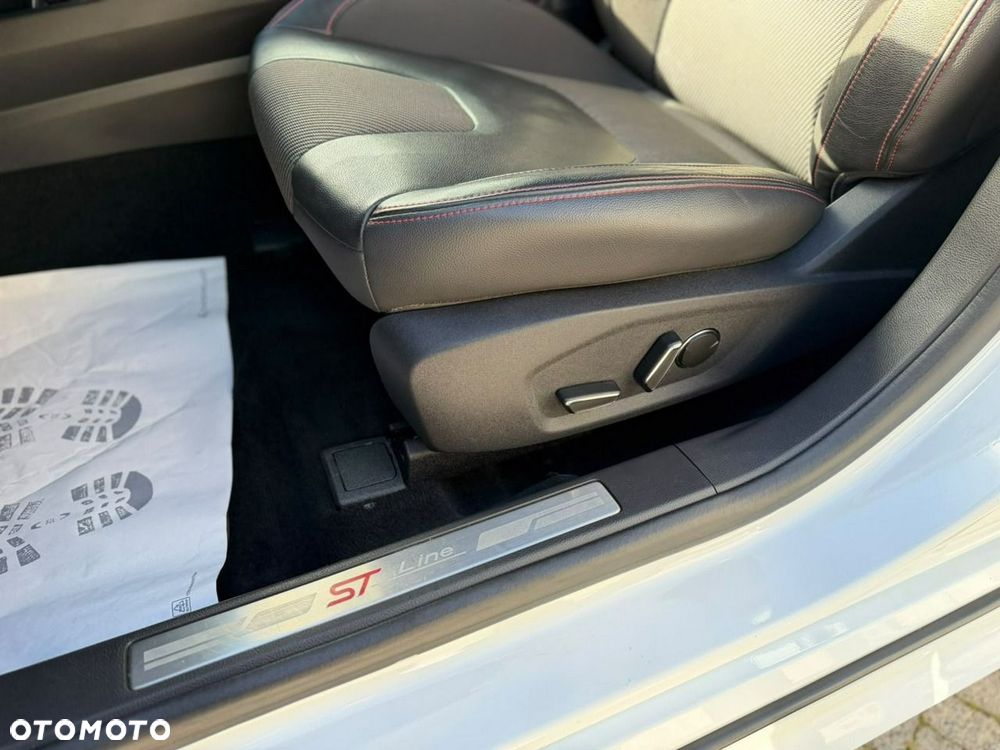 Ford Mondeo - 16