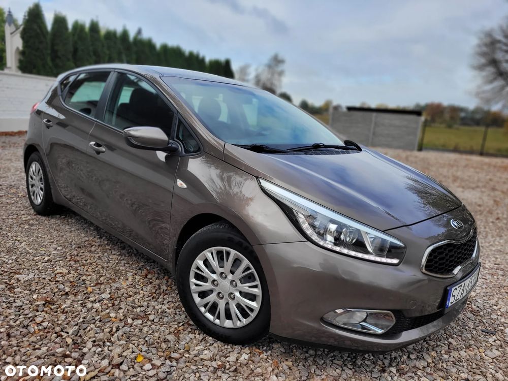 Kia Ceed 2014 photo 2