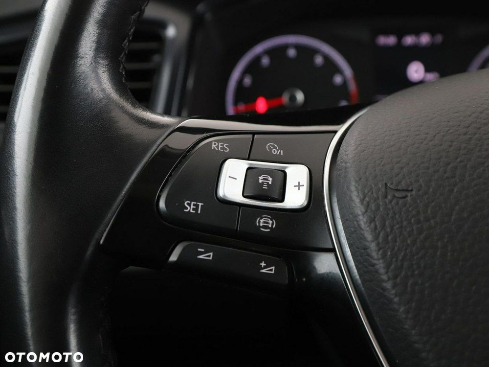 Volkswagen T-Roc 1.5 TSI ACT OPF DSG - 33