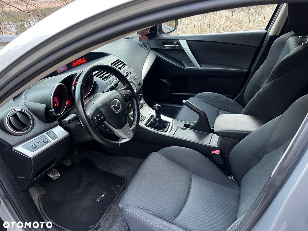Mazda 3 1.6 MZR Active Plus - 8