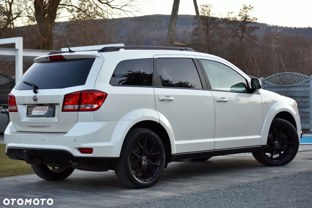 Fiat Freemont 2.0 Multijet 16V DPF Automatik Allrad Black Code - 19