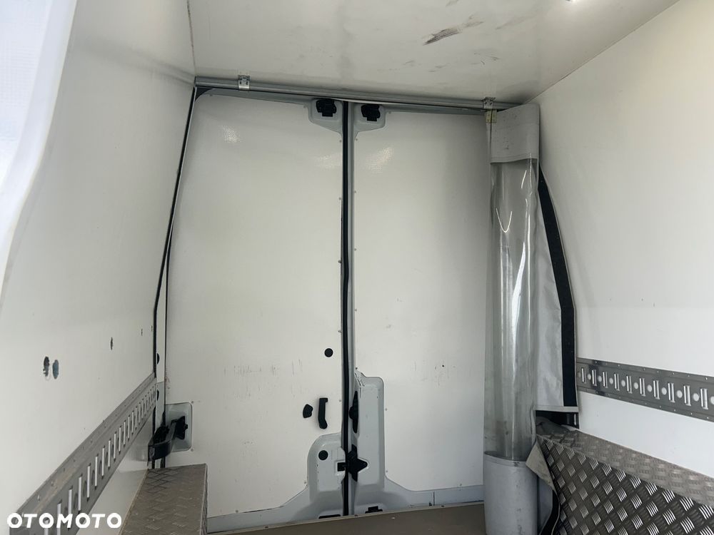 Renault Master - 19