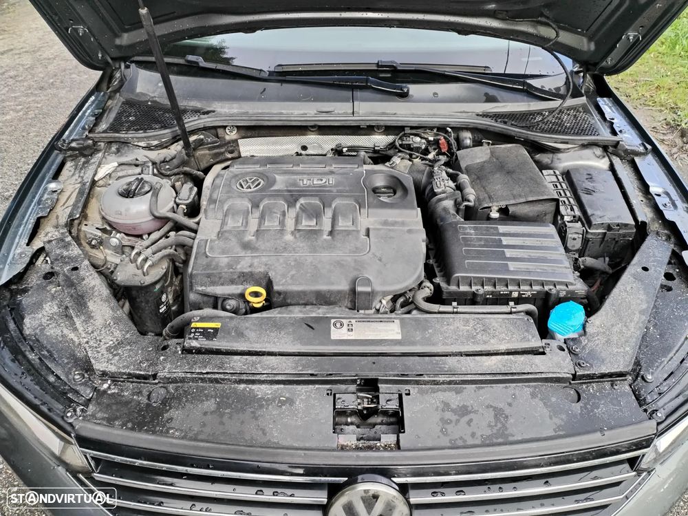 VW Passat Variant 1.6 TDI Confortline - 11