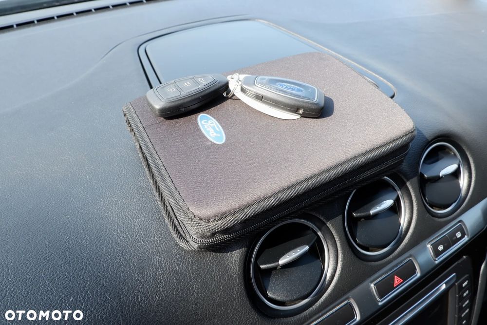 Ford S-Max 2.0 TDCi DPF Titanium - 18