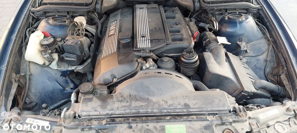 BMW Seria 5 - 8