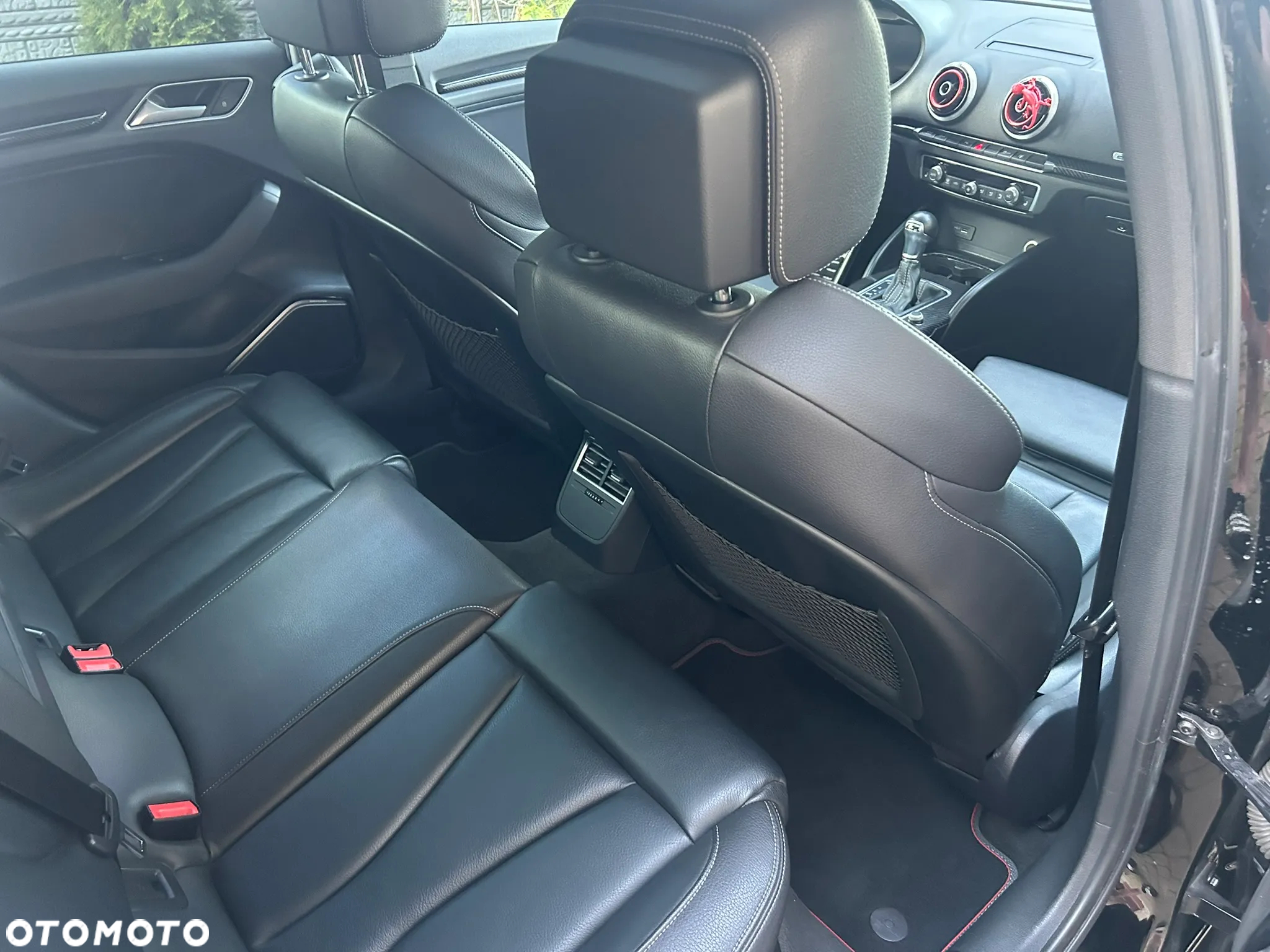Audi S3 TFSI Limousine S tronic - 14