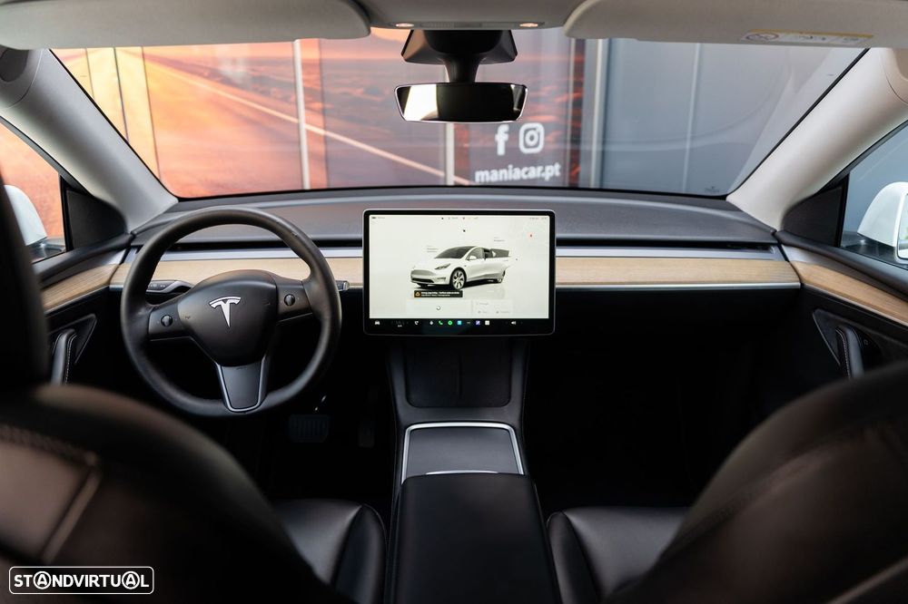Tesla Model Y Long Range Dual Motor AWD - 10
