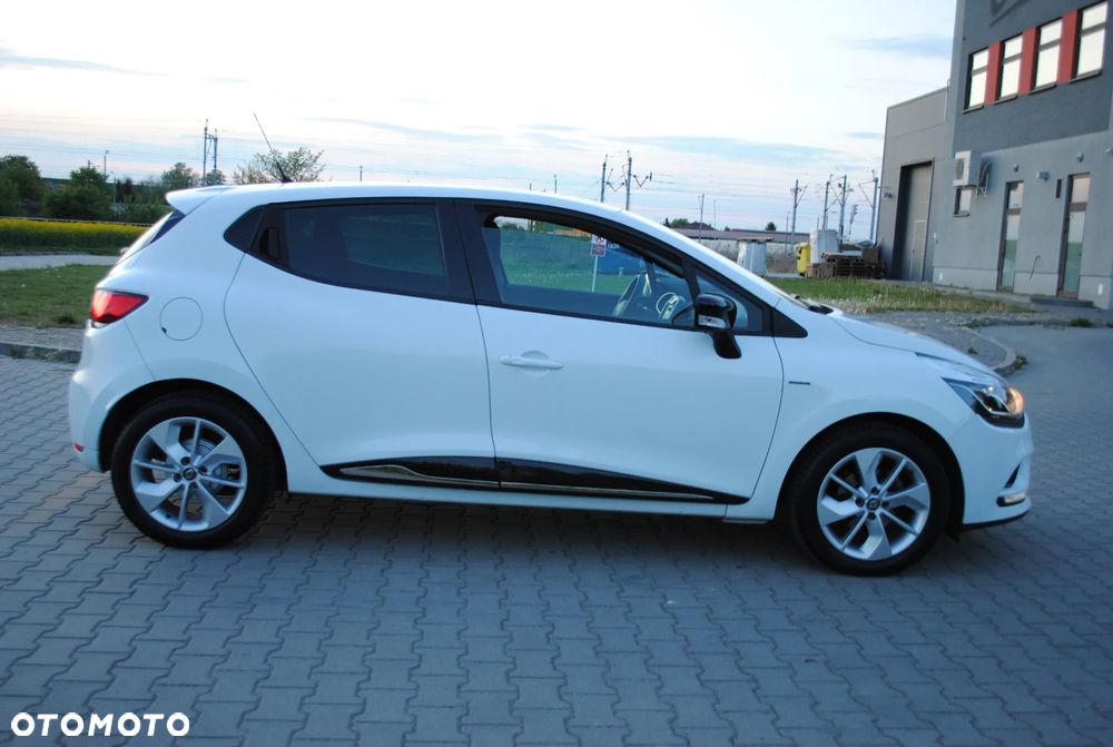 Renault Clio 1.2 16V Limited 2018 - 26