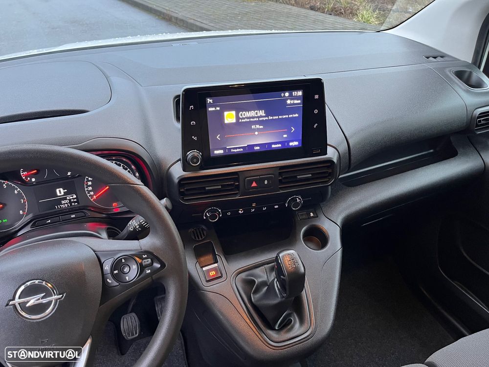 Opel Combo CDTI - 23