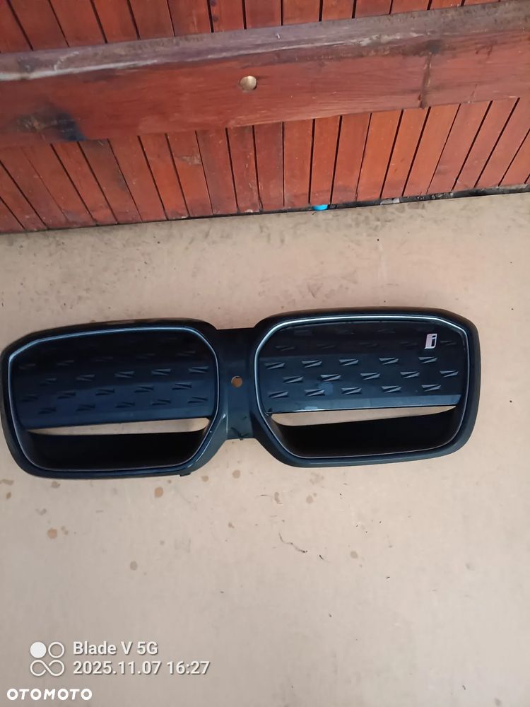 Grill Atrapa BMW iX3