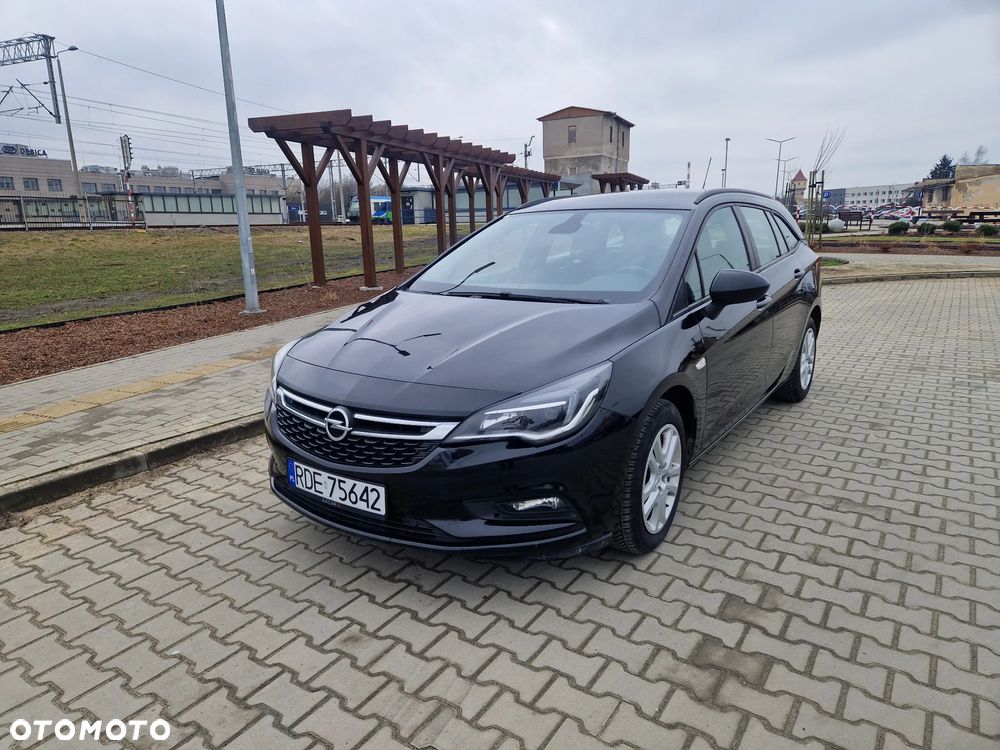 Opel Astra 1.6 CDTI Dynamic S&S - 1