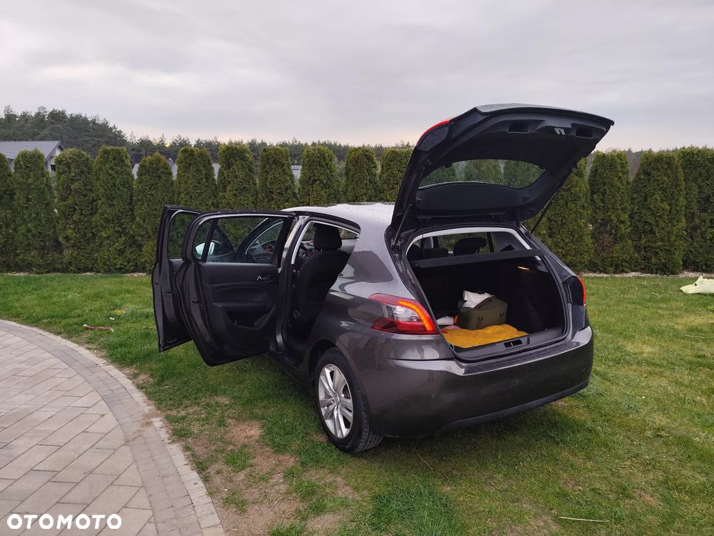Peugeot 308 1.6 BlueHDi Allure S&S - 8