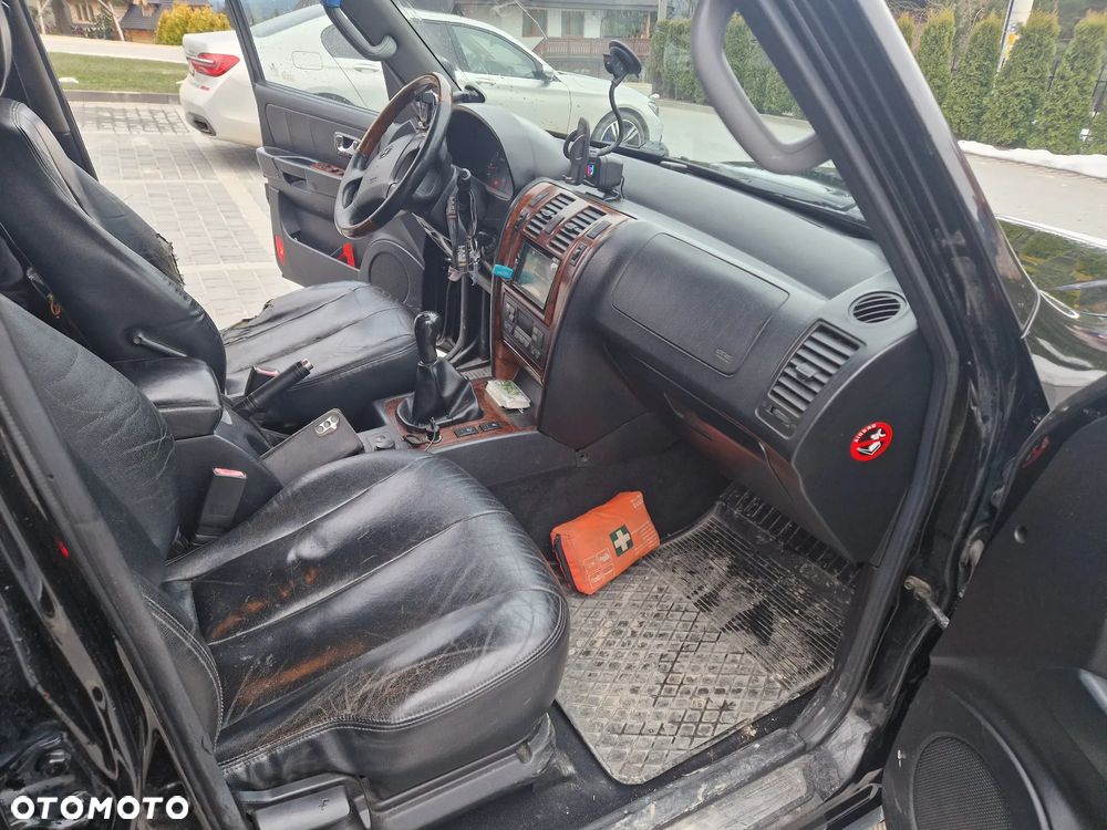 Hyundai Terracan - 11