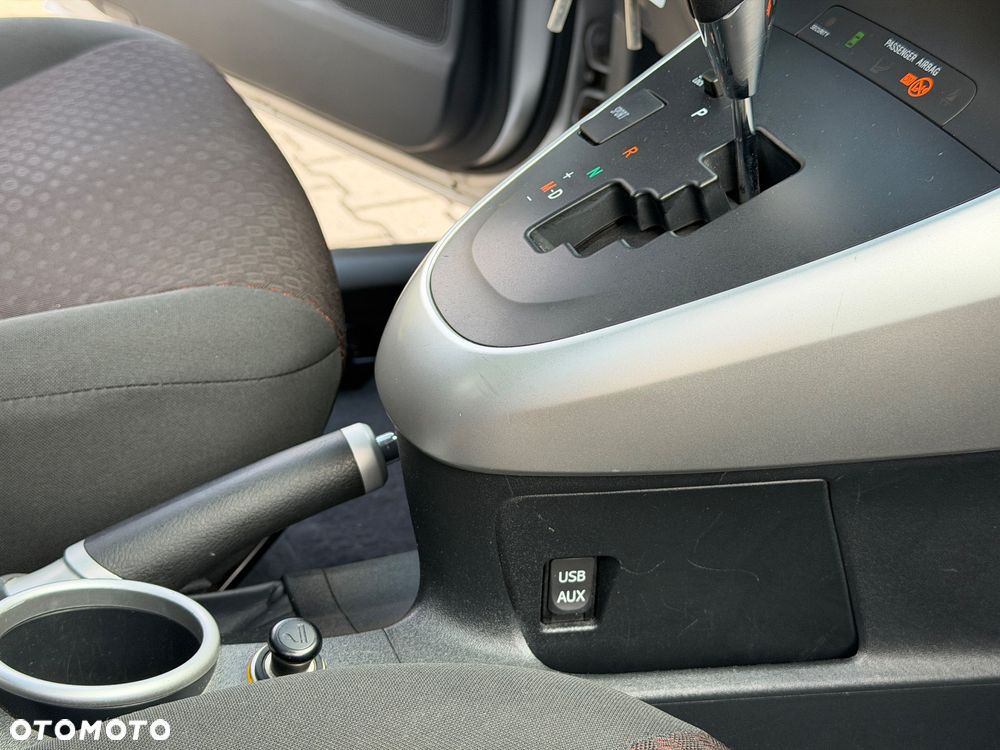 Toyota Verso 1.8 Multidrive Edition - 29