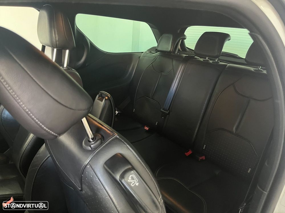 Citroën DS3 1.6 e-HDi So Chic - 14