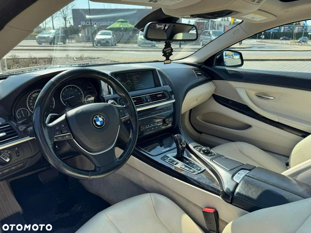 BMW Seria 6 650i xDrive Coupe - 25