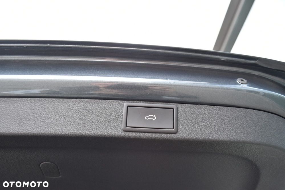 Skoda Octavia 2.0 TDI SCR Style DSG - 38