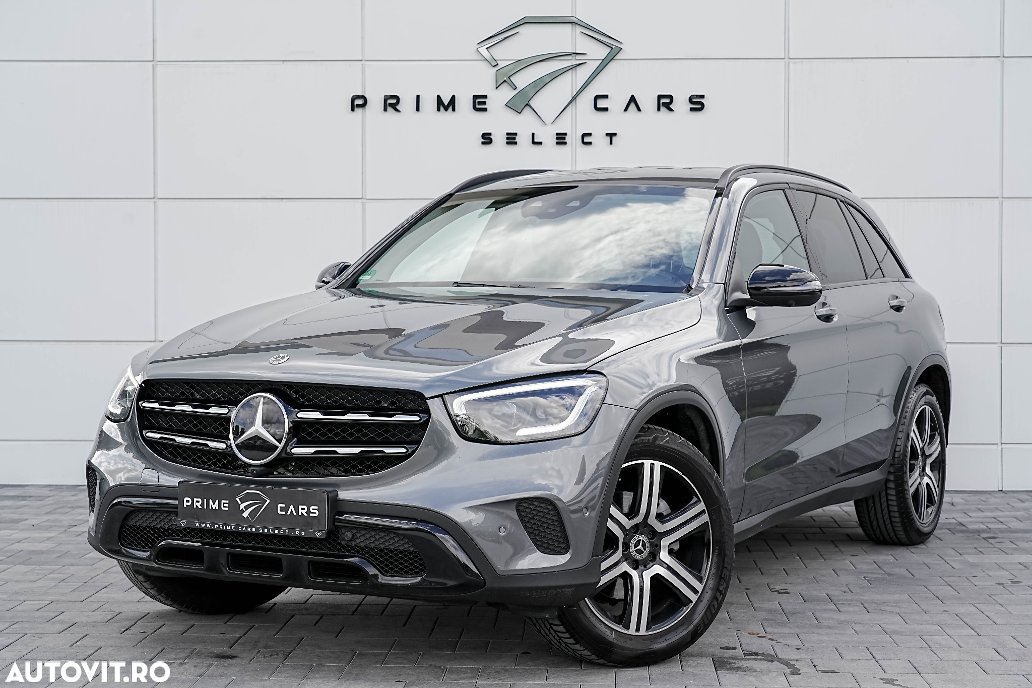 Mercedes-Benz GLC 200 4Matic 9G-TRONIC Exclusive - 2
