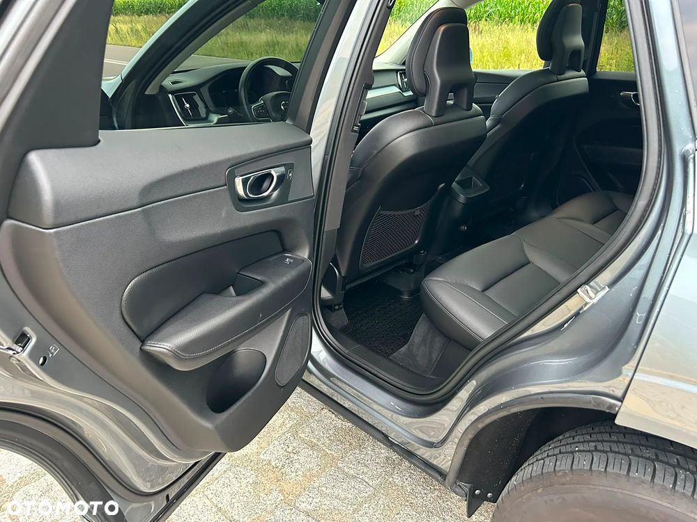 Volvo XC 60 - 33