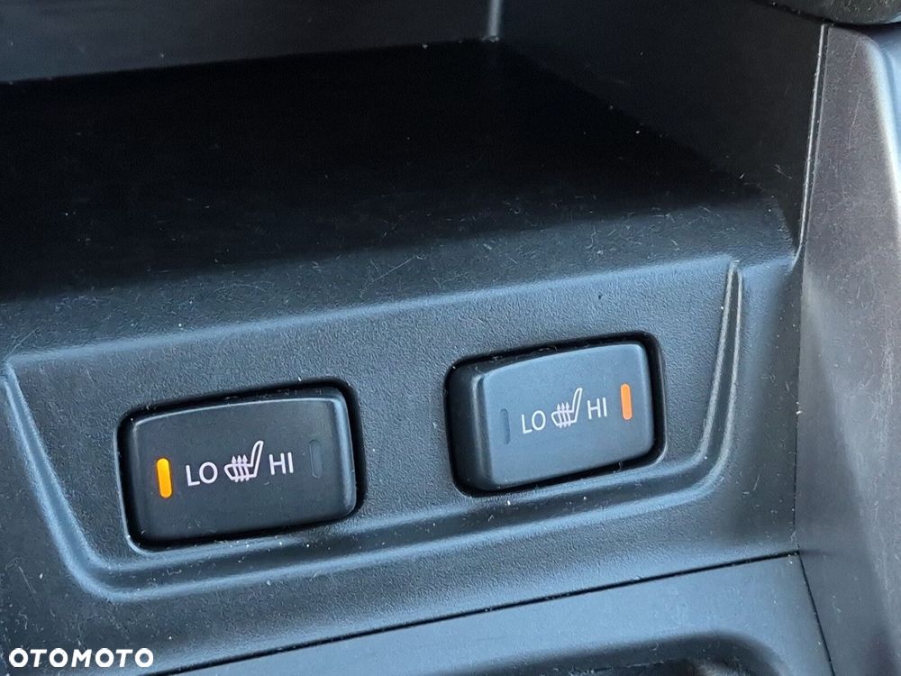 Suzuki Vitara 1.0 Boosterjet Premium 4WD - 27