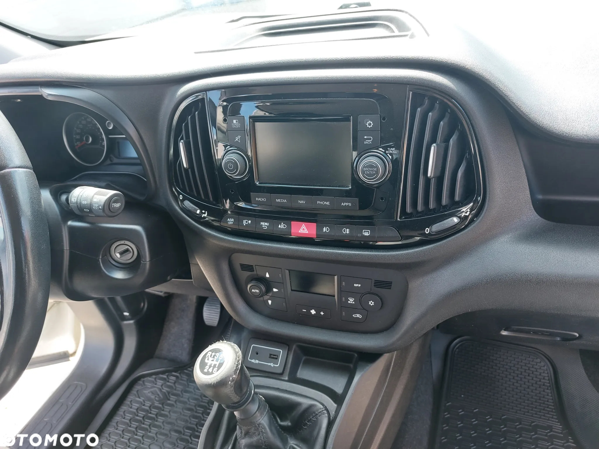 Fiat Doblo Maxi 1.6 MJ Dynamic - 29