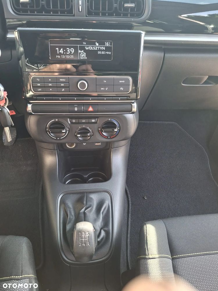 Citroën C3 Pure Tech 82 FEEL - 22