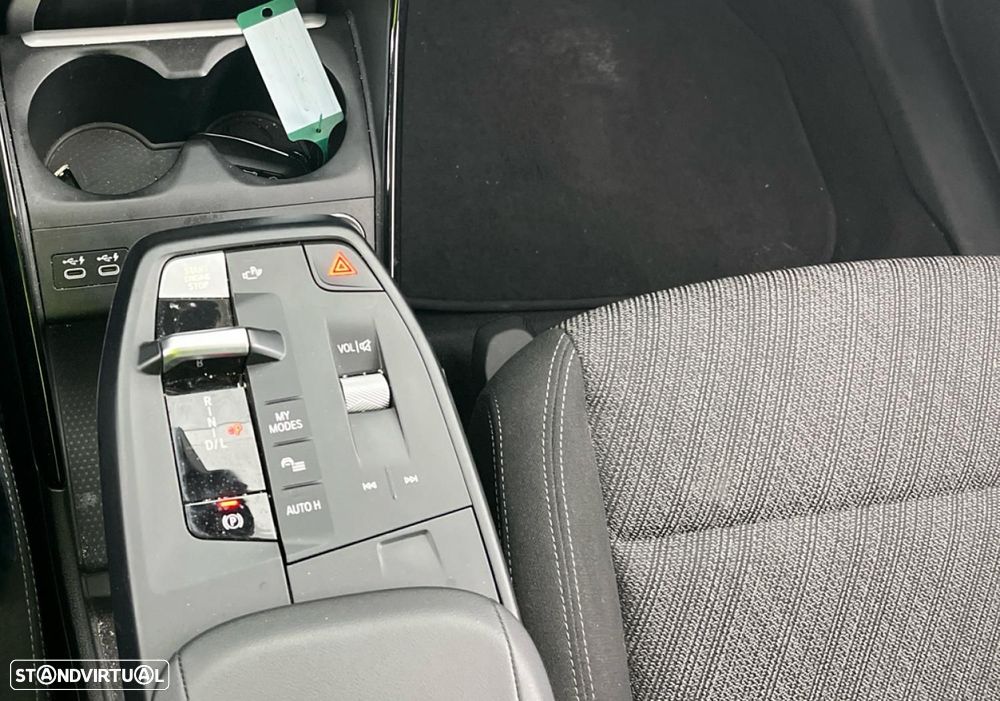 BMW 218 Active Tourer i Auto - 18