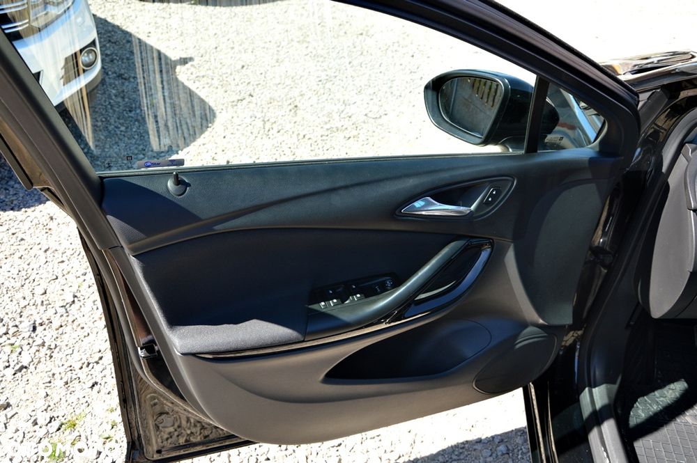 Opel Astra - 19