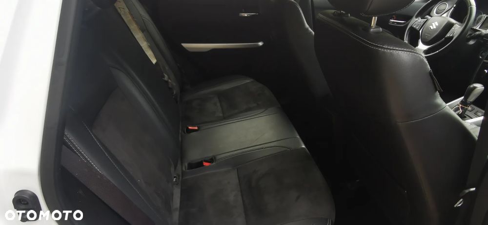 Suzuki Vitara 1.6 (4x4) Allgrip Automatik Comfort+ - 11