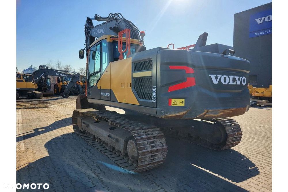 Volvo EC200EL - 5