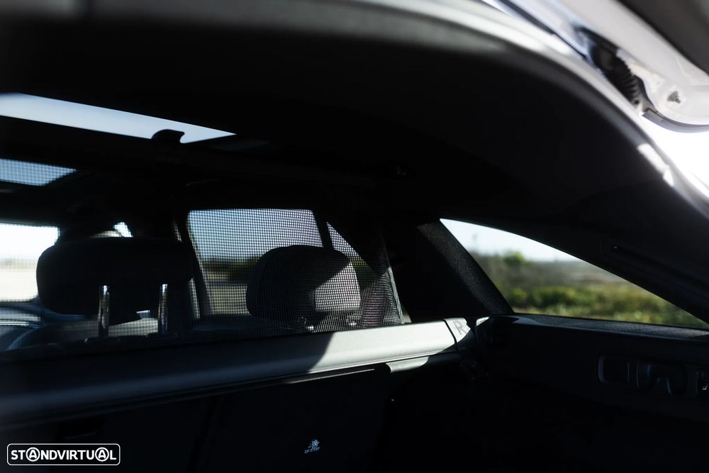 Mercedes-Benz E 300 de 4Matic All-Terrain - 8