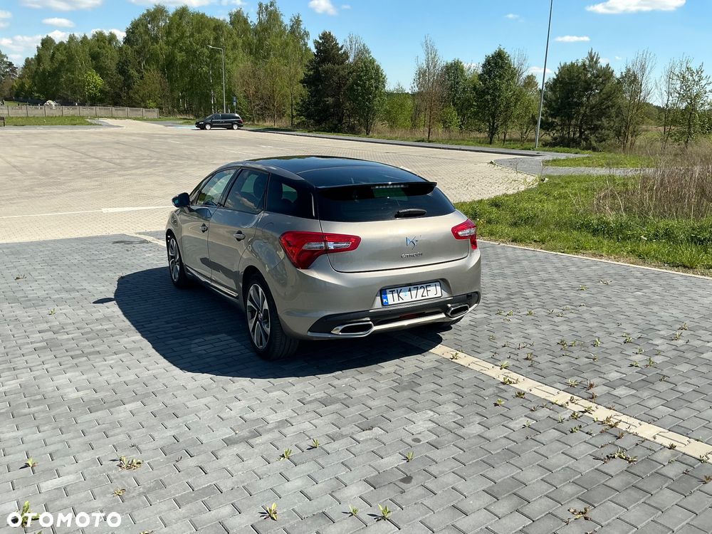 Citroën DS5 HDi 165 Chic - 6