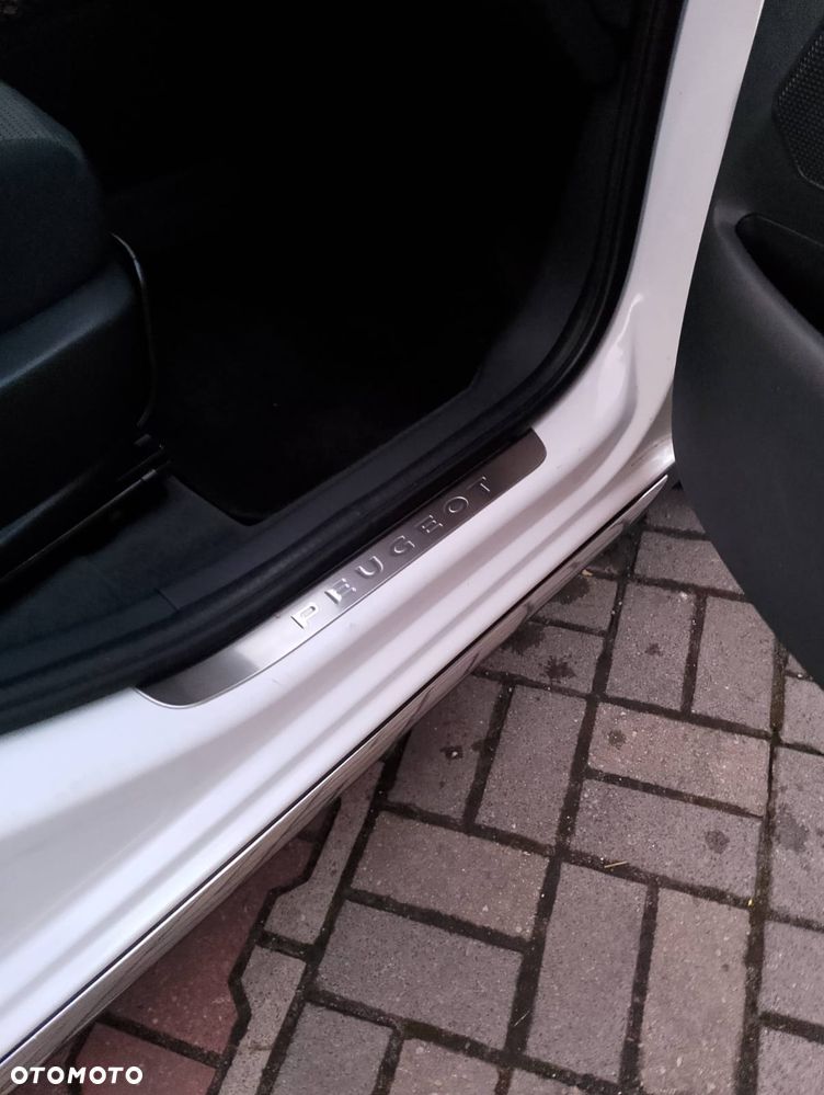 Peugeot 3008 2.0 HDi Premium - 20