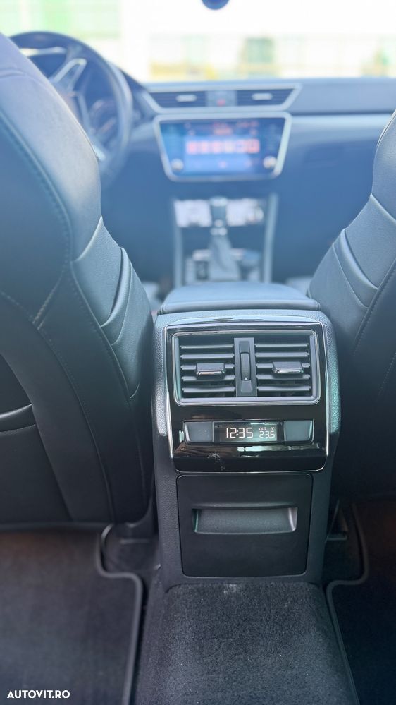SKODA Superb 2019 — imagine 12