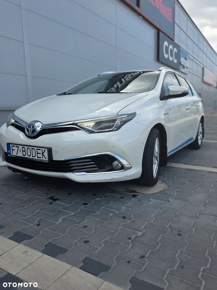 Toyota Auris ver-hybrid-135-premium - 1
