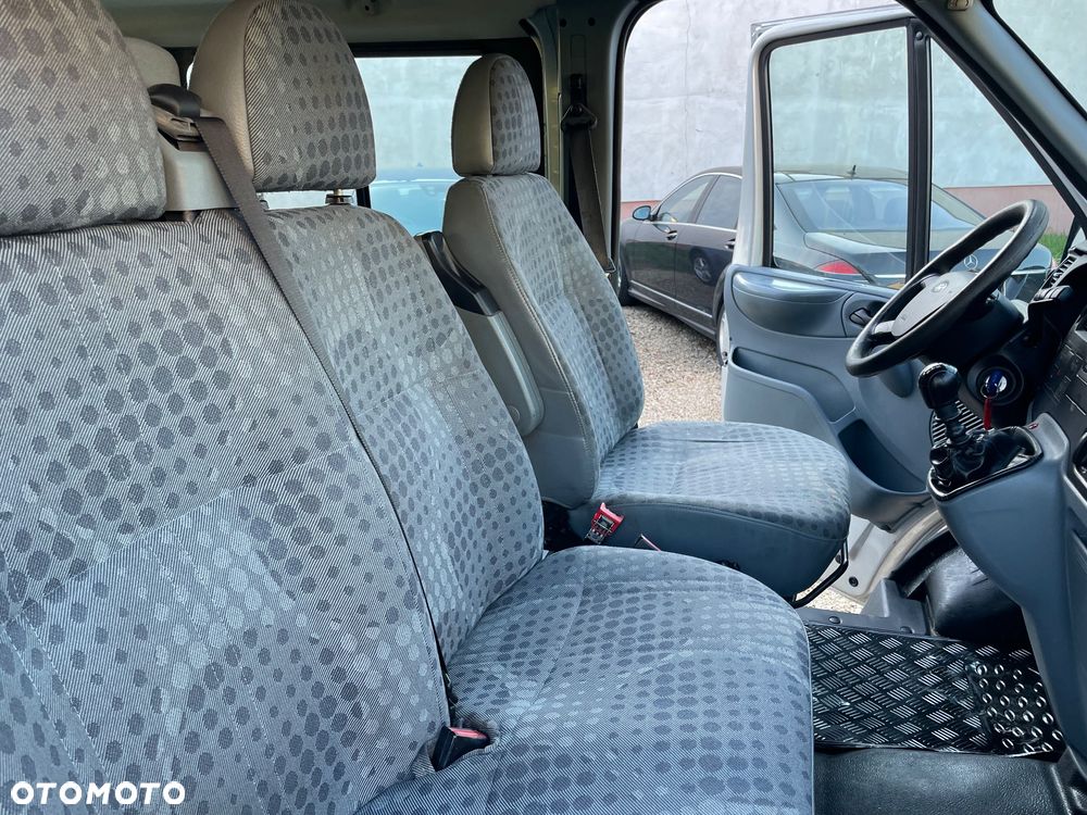 Ford Transit - 35