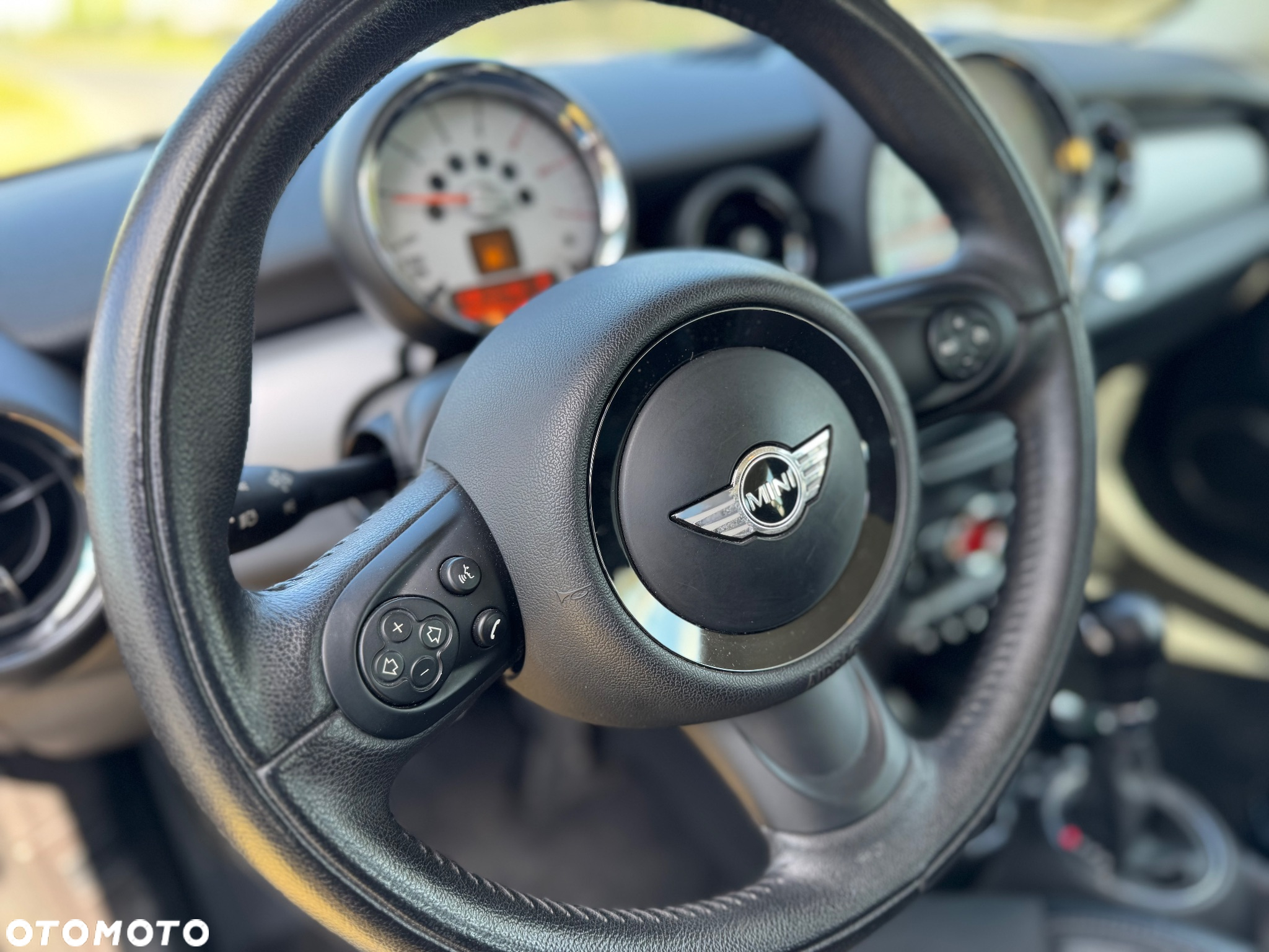 MINI Clubman Cooper D - 10
