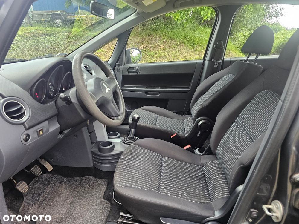 Mitsubishi Colt 1.1 Inform - 6