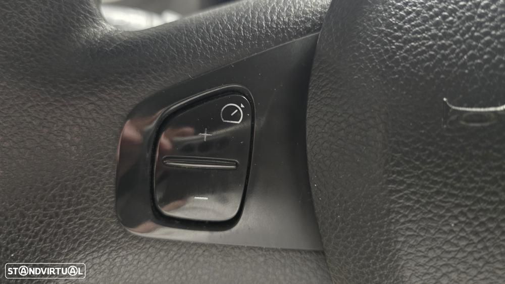 Renault Trafic 1.6 DCi L2 145cv - 15